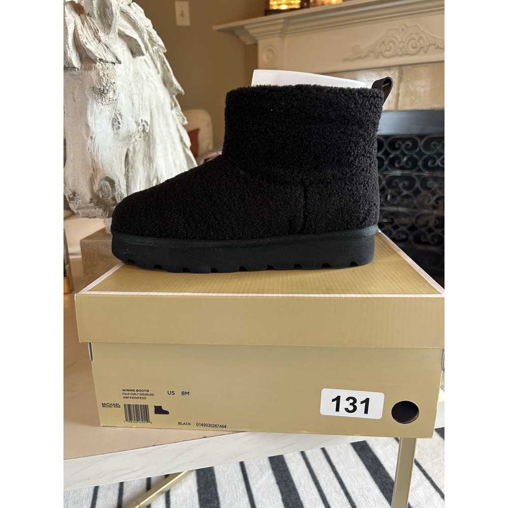 NEW $220 Michael Kors WINNIE BOOTIE FAUX CURLY SHEARLING 8M